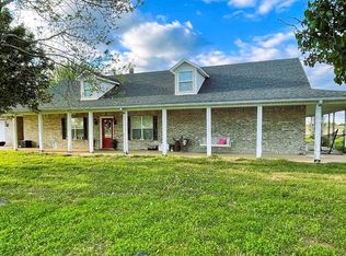 1738 Buck Skin Rd, Ardmore, OK 73401