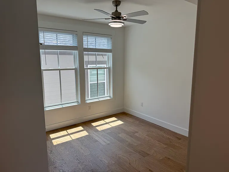 530 E Park Ave #C — Photo 15