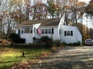 6 Hunter Dr, Raymond, NH 03077