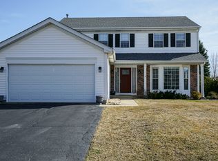 1085 Berkshire Ln, Barrington, IL