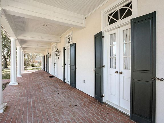 4th image of 31 Oak Pl