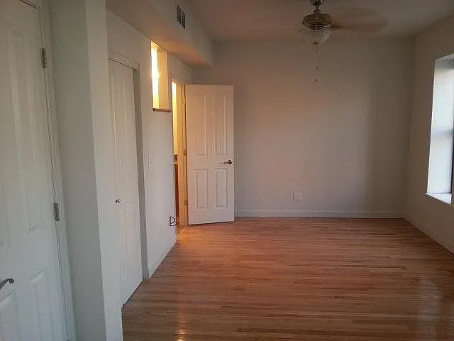 5567 Pershing Ave #1 — Photo 15