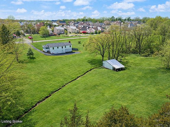 4th image of 209 Clark Station Rd