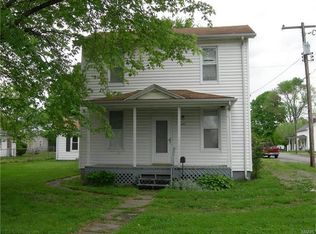 207 E Main St, Steeleville, IL 62288