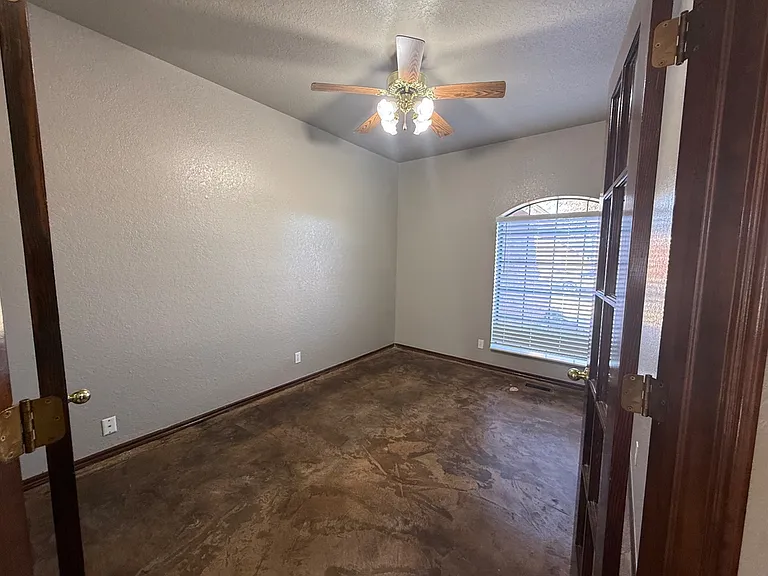 18509 Chestnut Oak Dr — Photo 7