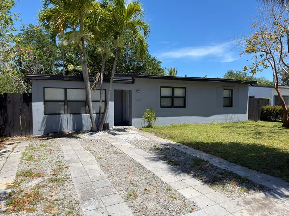 1325 NW 11th Ct, Fort Lauderdale, FL 33311