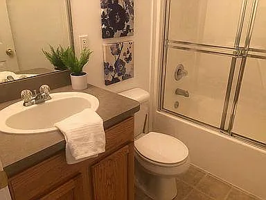 73 Winder St — Photo 20