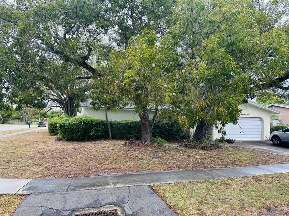 679 SW 17th Court, Boca Raton, FL 33486
