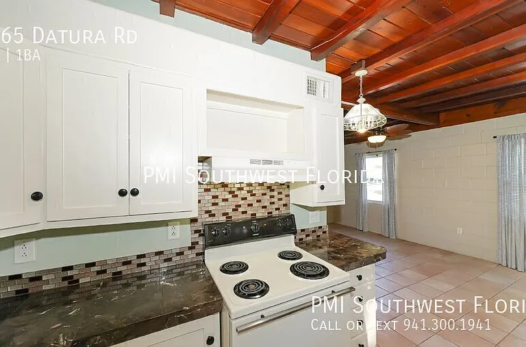 3165 Datura Rd — Photo 9