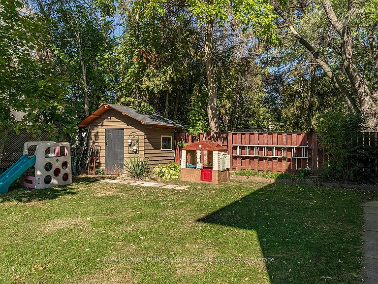 723 Hyde Rd — Photo 25