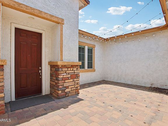 5th image of 16117 W GLENROSA Avenue