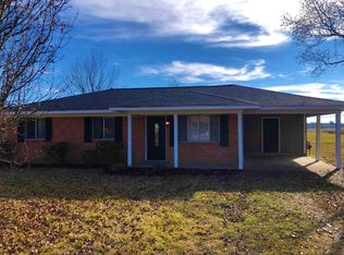 136 J T Britt Rd, West Point, MS 39773