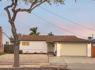 23740 Nevada Rd, Hayward, CA 94541