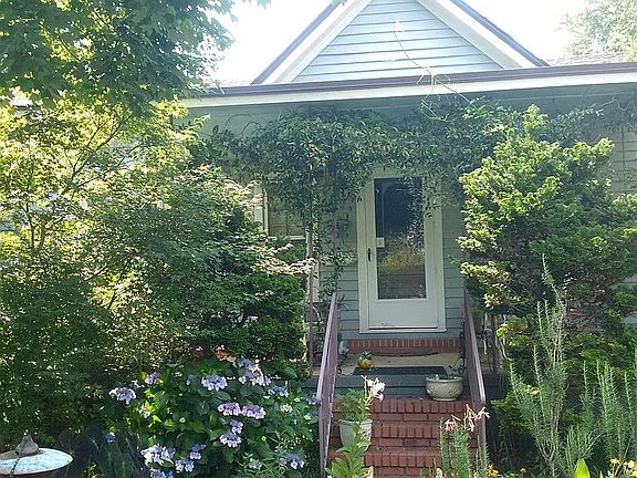 Right Side of House w/Porch