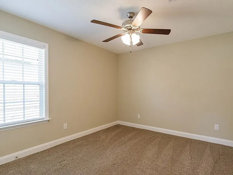 4316 Summer Hill Pl — Photo 15