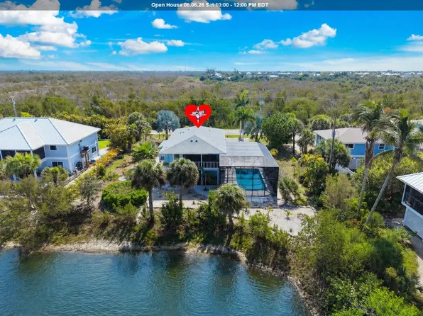 589 Rabbit Rd, Sanibel, FL 33957