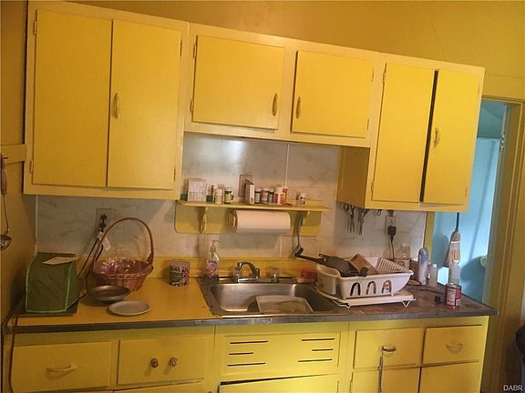 2nd image of 45 Ventura Ave