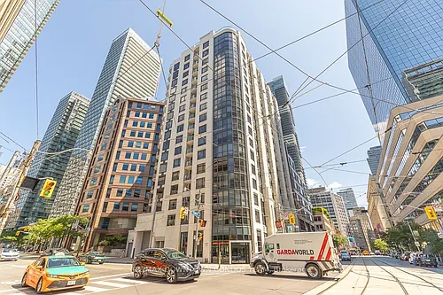 801 Bay St #611 Photo 1