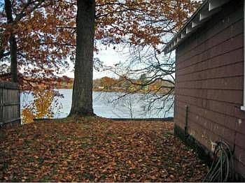 4th image of 68 Lakeside Dr
