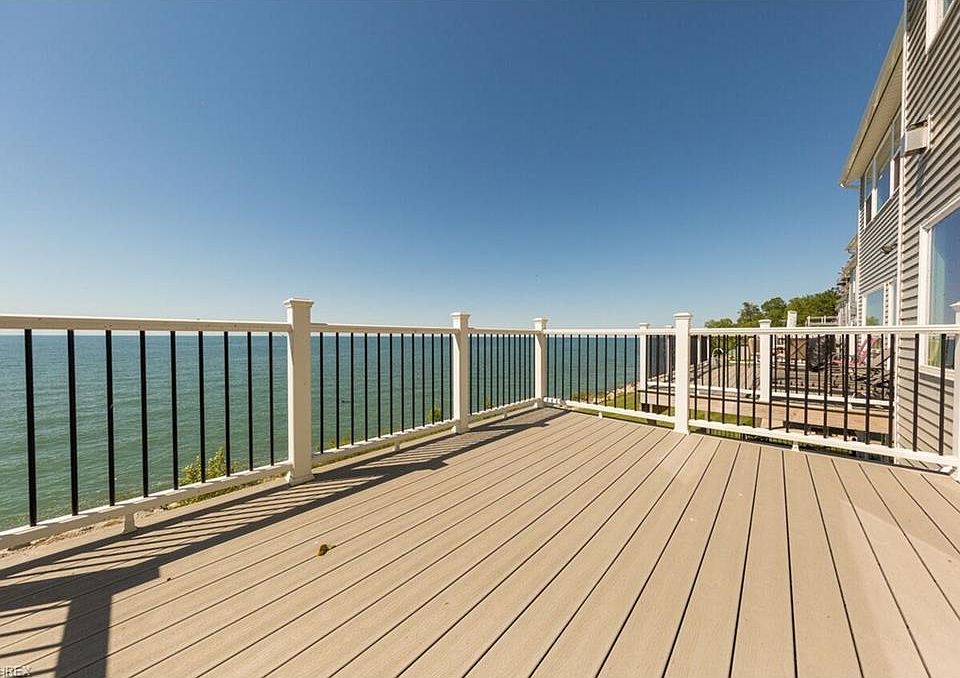 2nd image of 113 Larimar Dr #113