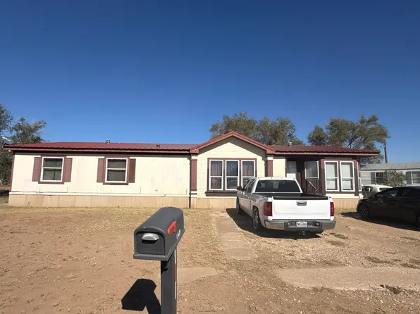 114 Walnut St, Levelland, TX 79336