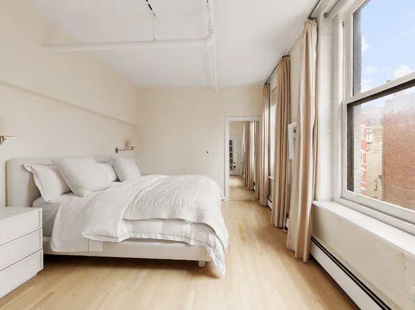 426 West Broadway image 5 of 9