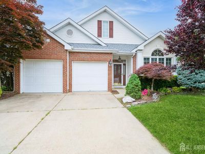 99 Leeds Ln, Monroe Township, NJ, 08831