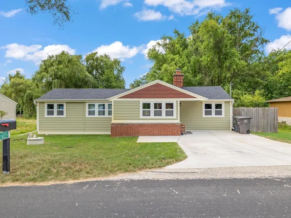 S103W30215 Lakeside DRIVE, Mukwonago, WI 53149
