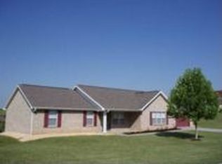 1324 Prairie Pl, Greenback, TN 37742