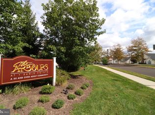 15010 Sunflower Dr, Philadelphia, PA 19116