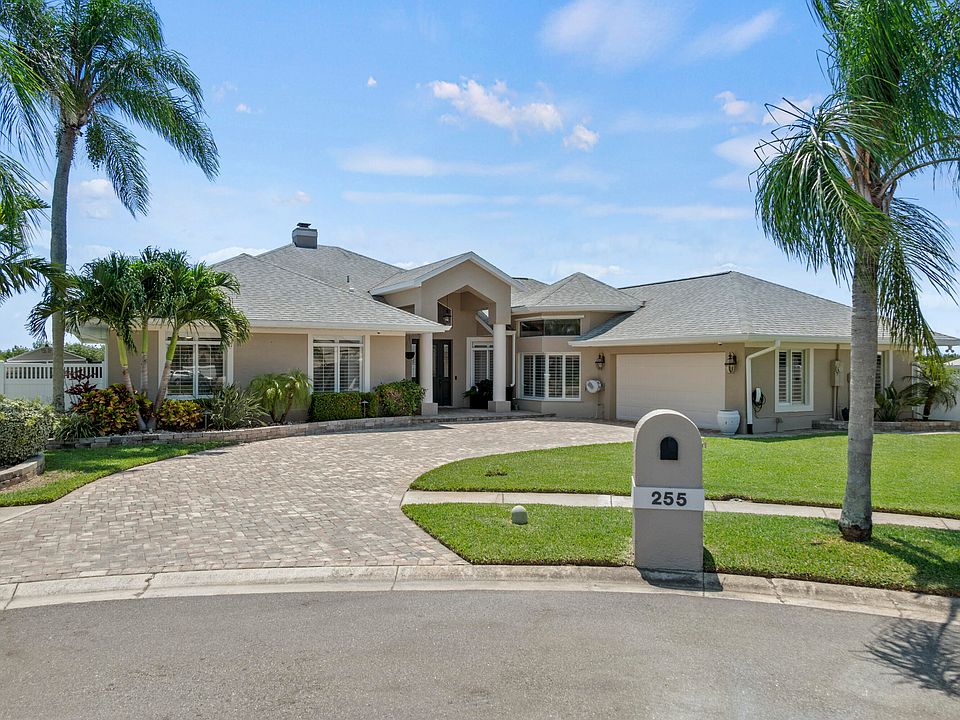 1st image of 255 Cordoba Ct