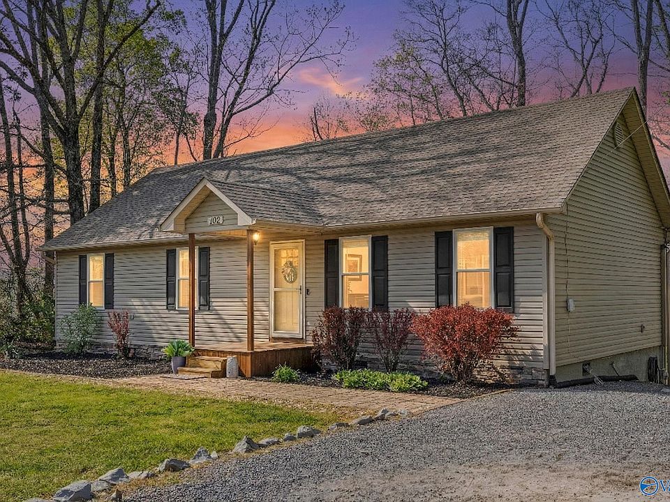 1st image of 102 Guthery Private Dr