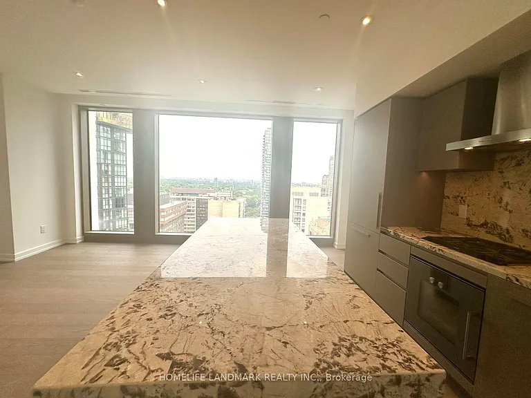 50 Scollard St #1701 — Photo 11