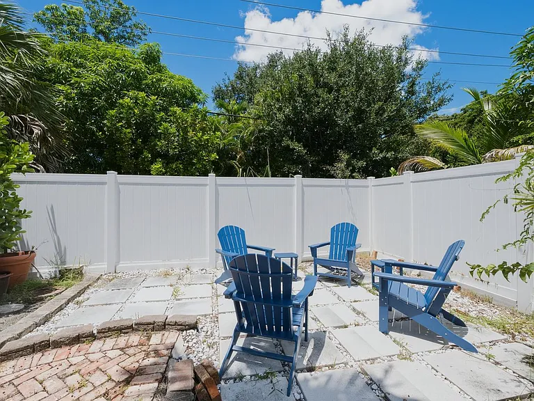 1274 Pine Ct — Photo 49