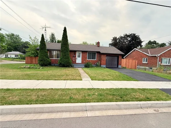 266 5th Ave, Woodstock, ON N4S 2G1