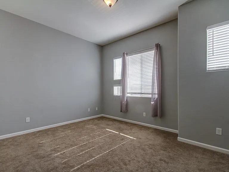 10845 Wraysbury Way — Photo 14