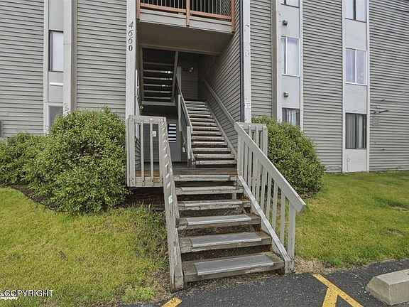 2nd image of 4660 Reka Dr APT D18