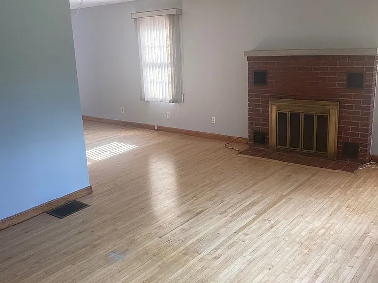 1510 E Matlock Rd — Photo 10