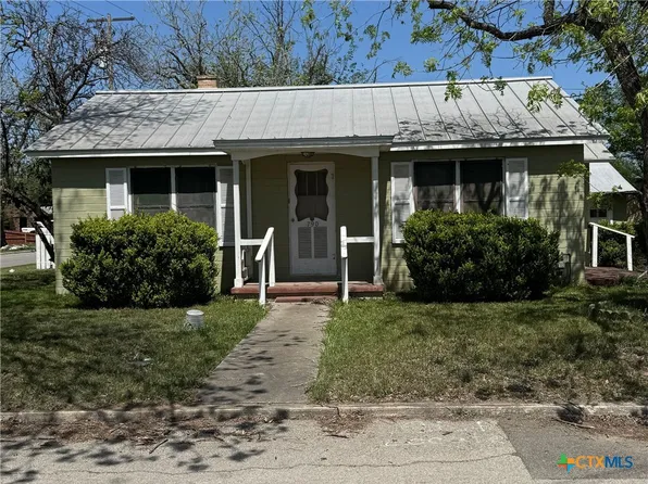 790 N Central Ave, New Braunfels, TX 78130