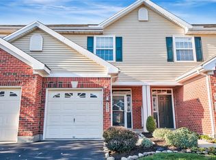 4351 Straight Arrow Rd, Dayton, OH 45430