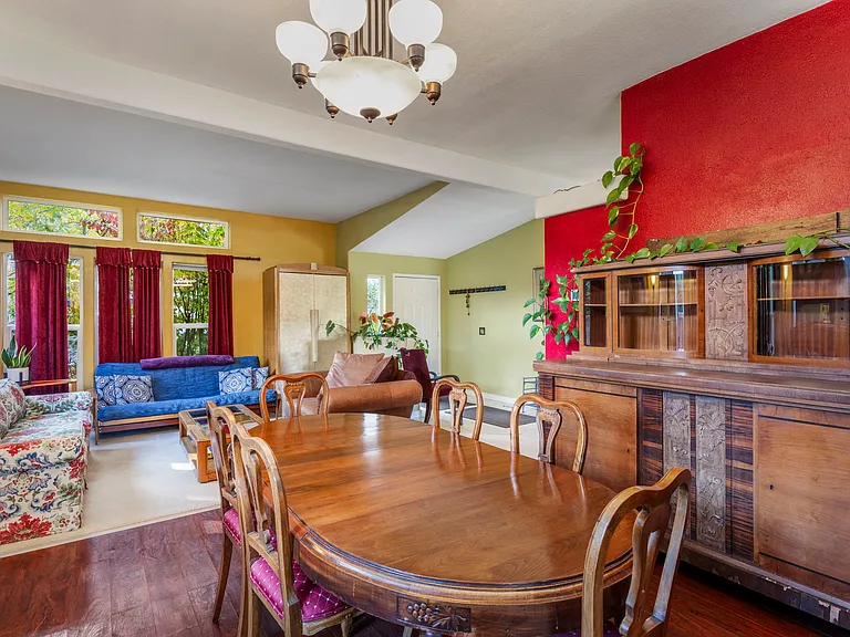 Dining room with antique Italian dining set