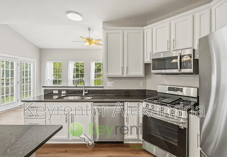 17753 Avenel Ln — Photo 9