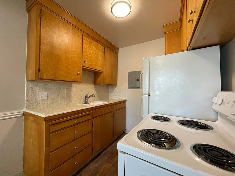 Must See Community in River Park Community ~ East Sac Area — Photo 17
