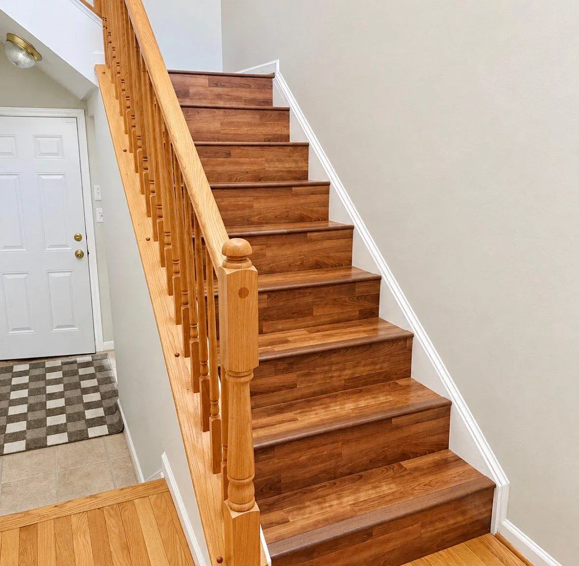 3 bed, 2.5 bath, 2340 sqft, $2,650 — Photo 4