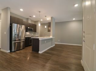 1524 Sphinx St, Dallas, TX 75203