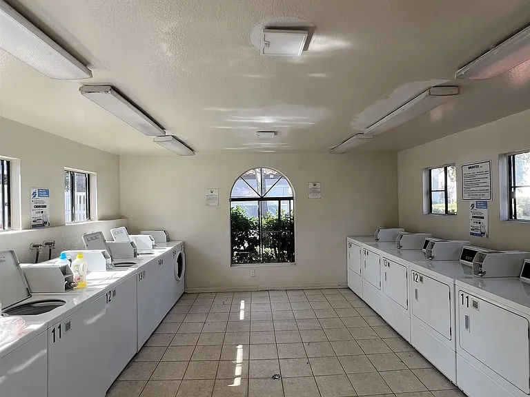 3552 Sunset Ln #22 — Photo 36