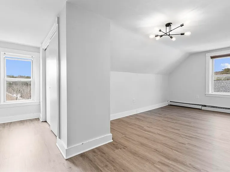 30 Anthony St #A — Photo 12