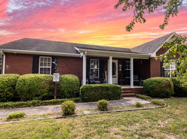 120 Big Hickory Ct, Smithville, TN 37166