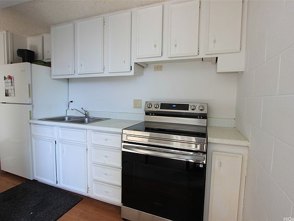 2nd image of 1541 Dominis St APT 1006