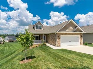 294 Anthurium Ave, Johnson City, TN 37604